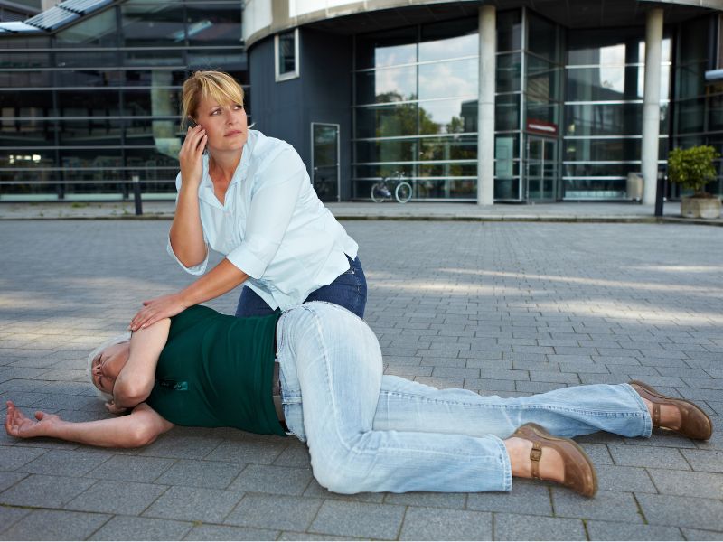 Essential Emergency Steps for Stroke Victims