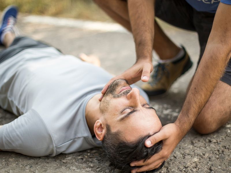 The Role of Mental Preparedness in Handling First Aid Crises