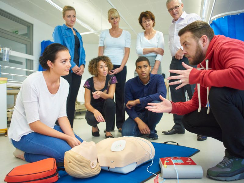 Why First Aid Training Should Be Mandatory for All