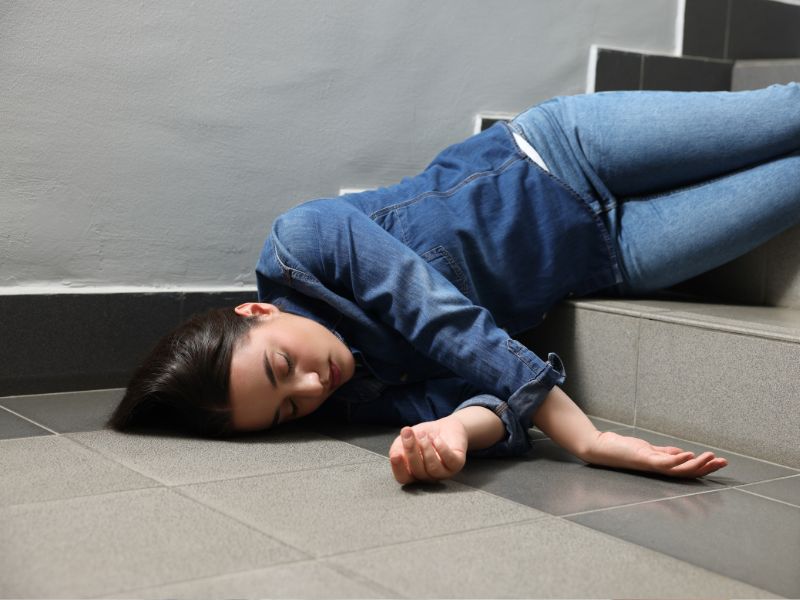 First Aid for Unconscious Head Injury Victims: Key Steps